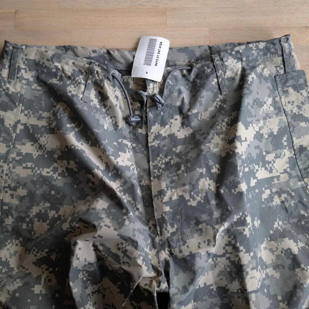 US Army ECWCS Gen III Trousers Extreme Cold Wet Weather‎ Camo Medium Long NWT!